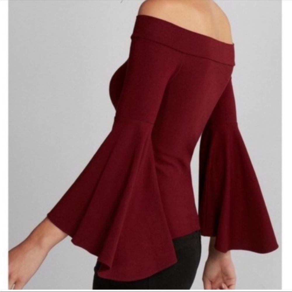 EXPRESS maroon bell sleeve, off the shoulder top, size S, EUC